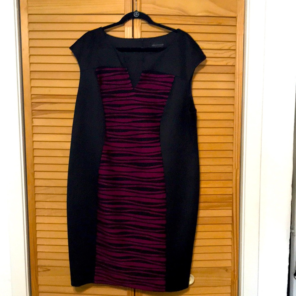 Like new, size 22W dress